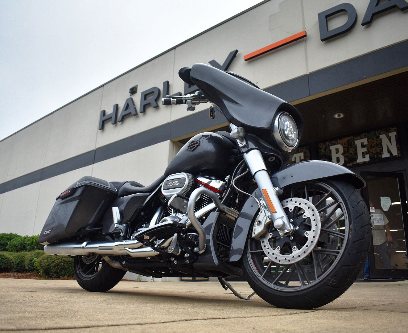 New 2020 Harley-davidson Cvo Street Glide Flhxse In Columbus 